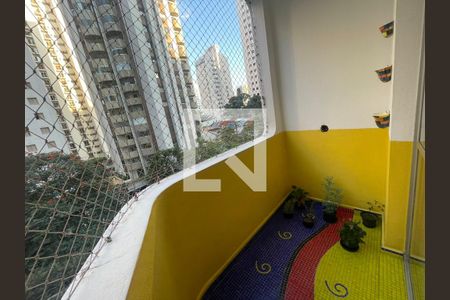 Apartamento à venda com 2 quartos, 57m² em Indianópolis, São Paulo