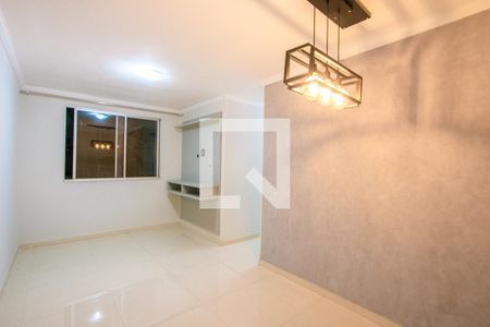 Sala de apartamento para alugar com 3 quartos, 60m² em Parque Sao Vicente, Santo André