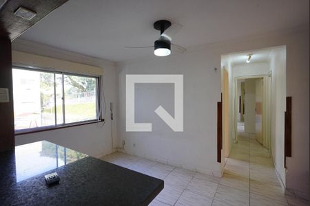 Apartamento à venda com 2 quartos, 52m² em Santo Antônio, Porto Alegre