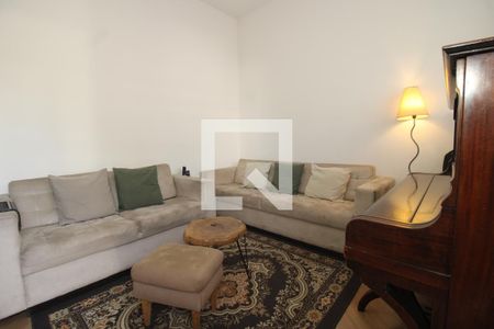 Sala de casa à venda com 3 quartos, 116m² em Vila Mariana, São Paulo