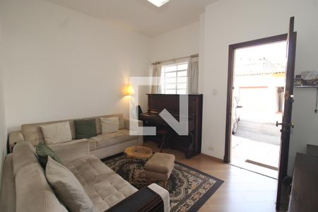 Sala de casa à venda com 3 quartos, 116m² em Vila Mariana, São Paulo