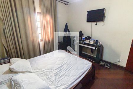 Quarto 2 de casa à venda com 6 quartos, 480m² em Canindé, São Paulo