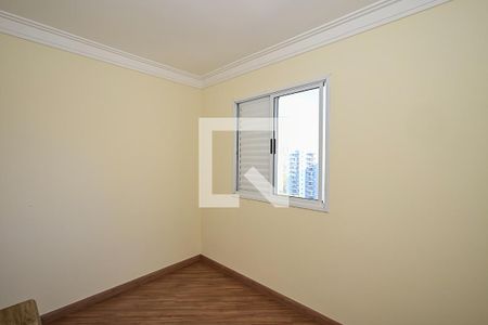 Quarto 1 de apartamento para alugar com 2 quartos, 52m² em Jardim Maria Duarte, São Paulo