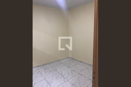 Quarto de casa para alugar com 2 quartos, 60m² em Santíssimo, Rio de Janeiro