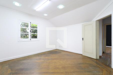 Quarto 1 de casa para alugar com 6 quartos, 600m² em Lapa, São Paulo