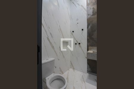 Banheiro da Suíte 1 de casa à venda com 2 quartos, 132m² em Jardim Leblon, Belo Horizonte