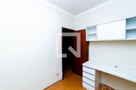 Quarto 1 de apartamento para alugar com 2 quartos, 78m² em Palmares, Belo Horizonte