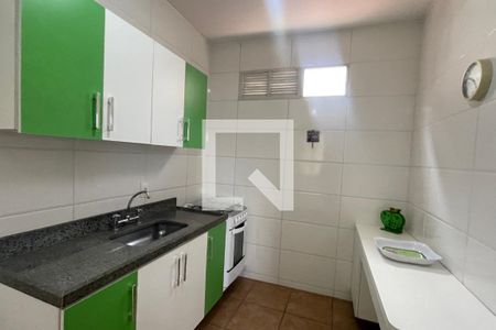 Cozinha de apartamento para alugar com 2 quartos, 40m² em Vila São Luis, Duque de Caxias