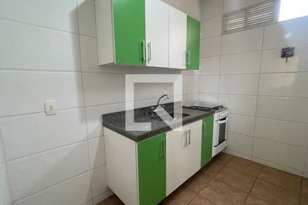 Cozinha de apartamento para alugar com 2 quartos, 40m² em Vila São Luis, Duque de Caxias