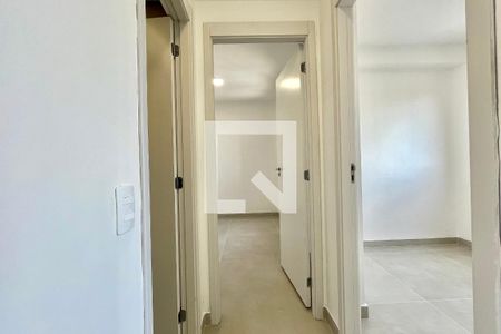 Corredor de apartamento para alugar com 2 quartos, 37m² em Vila Paulista, São Paulo