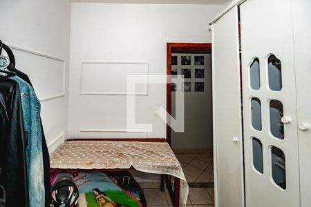Apartamento à venda com 3 quartos, 62m² em Heliópolis, Belo Horizonte