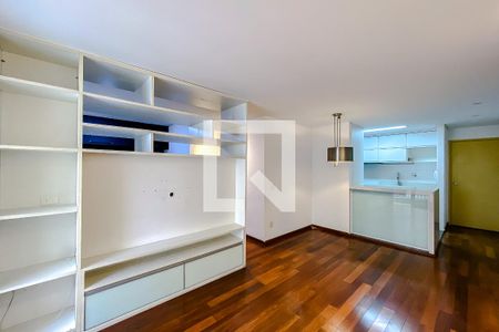 Sala de apartamento para alugar com 2 quartos, 80m² em Vila Invernada, São Paulo