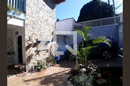 Casa à venda com 3 quartos, 270m² em Horto Florestal, São Paulo