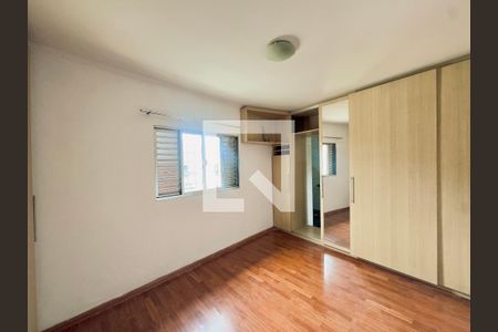 Quarto 1 de casa à venda com 3 quartos, 250m² em Jardim Santa Clara, Guarulhos