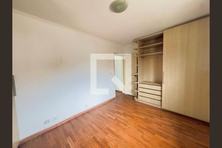 Quarto 1 de casa à venda com 3 quartos, 250m² em Jardim Santa Clara, Guarulhos