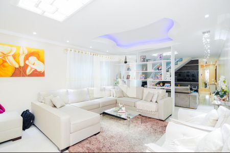 Sala de casa para alugar com 3 quartos, 500m² em Jardim Normandia, Guarulhos