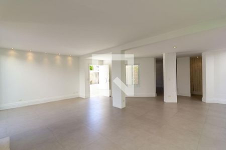 Sala de Estar de casa de condomínio à venda com 4 quartos, 638m² em Granja Julieta, São Paulo