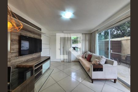 Casa de Condomínio para alugar com 3 quartos, 120m² em Vargem Pequena, Rio de Janeiro