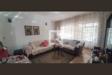 Casa para alugar com 4 quartos, 250m² em Vila Antonio, São Paulo