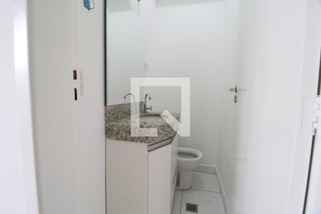 Lavabo de casa de condomínio para alugar com 3 quartos, 90m² em Morada da Colina, Uberlândia