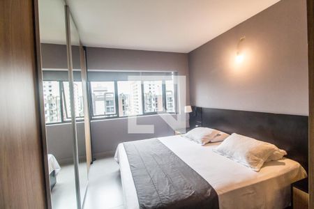 Quarto de apartamento à venda com 1 quarto, 28m² em Alphaville Industrial, Barueri