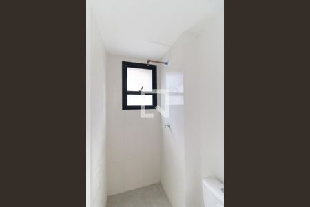 Banheiro de kitnet/studio para alugar com 1 quarto, 27m² em Bosque da Saúde, São Paulo