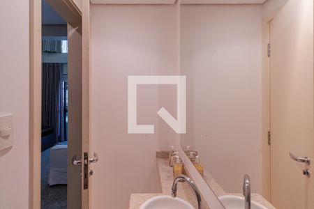 Lavabo de apartamento à venda com 2 quartos, 70m² em Indianópolis, São Paulo
