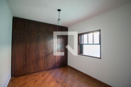 QUARTO 2 de casa à venda com 3 quartos, 163m² em Chora Menino, São Paulo