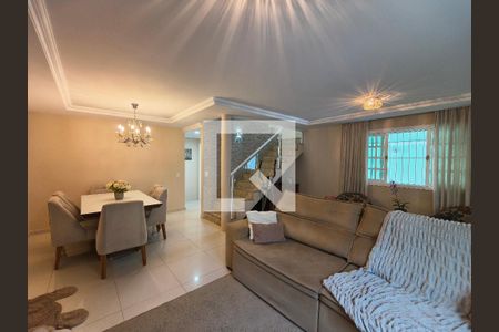 Sala de casa de condomínio à venda com 5 quartos, 319m² em Taquara, Rio de Janeiro