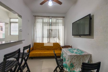 Sala de apartamento para alugar com 1 quarto, 37m² em Guilhermina, Praia Grande