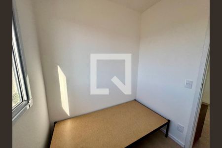 Quarto 1 de apartamento para alugar com 2 quartos, 32m² em Jardim Aeroporto, São Paulo