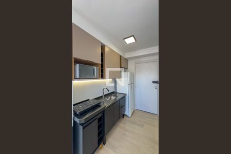 Cozinha de apartamento para alugar com 2 quartos, 32m² em Jardim Aeroporto, São Paulo