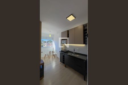 Cozinha de apartamento para alugar com 2 quartos, 32m² em Jardim Aeroporto, São Paulo