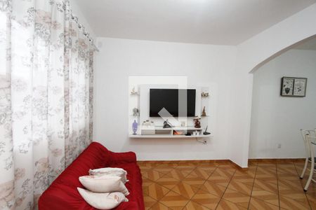 sala casa 1 de casa para alugar com 5 quartos, 70m² em Conjunto California, Belo Horizonte
