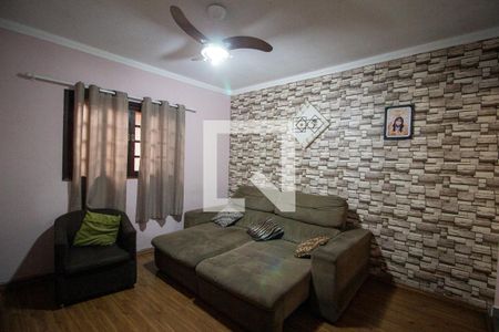 Sala de casa para alugar com 3 quartos, 55m² em Parque das Paineiras, Sorocaba