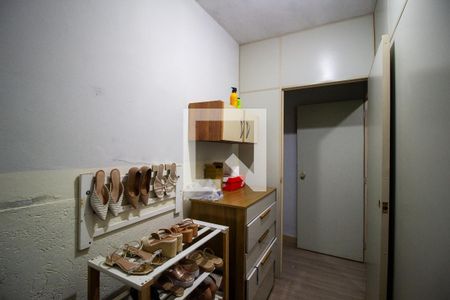 Quarto de casa para alugar com 3 quartos, 55m² em Parque das Paineiras, Sorocaba