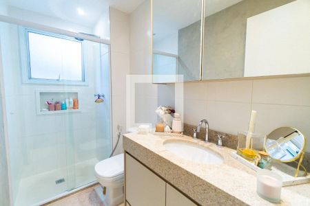 Banheiro da Suíte de apartamento para alugar com 2 quartos, 69m² em Vila Guarani, São Paulo