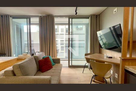 Sala de kitnet/studio para alugar com 1 quarto, 29m² em Pinheiros, São Paulo