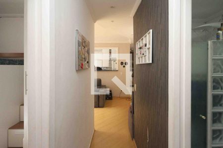 Corredor de apartamento à venda com 2 quartos, 69m² em Vila Alpina, São Paulo