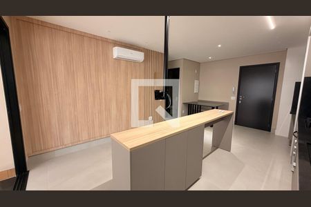 Sala/Cozinha de apartamento para alugar com 2 quartos, 70m² em Setor Bueno, Goiânia