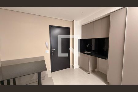 Sala/Cozinha de apartamento para alugar com 2 quartos, 70m² em Setor Bueno, Goiânia