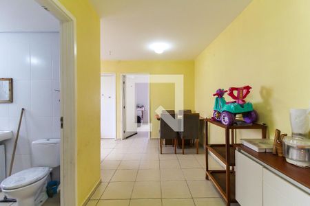 Sala de apartamento para alugar com 2 quartos, 55m² em Jardim Guaianazes, São Paulo