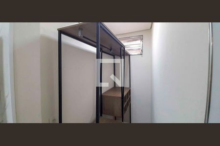Apartamento para alugar com 1 quarto, 28m² em Jardim Ivana, São Paulo