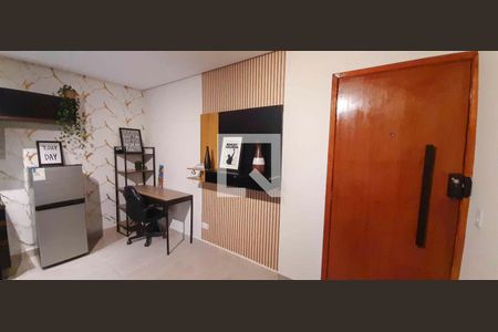 Apartamento para alugar com 1 quarto, 28m² em Jardim Ivana, São Paulo