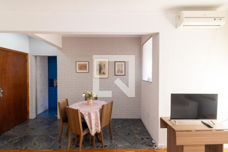 Sala de apartamento à venda com 2 quartos, 110m² em Centro Histórico, Porto Alegre