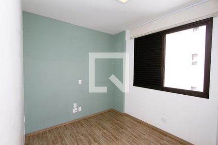 Quarto 1 de apartamento para alugar com 3 quartos, 80m² em Gutierrez, Belo Horizonte
