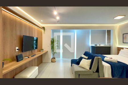 Studio de kitnet/studio para alugar com 1 quarto, 33m² em Pinheiros, São Paulo