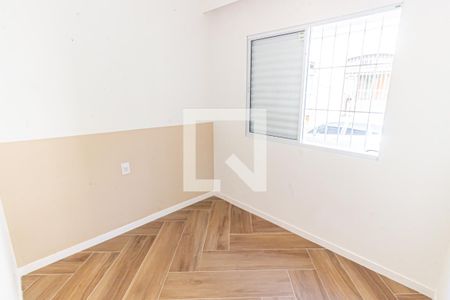 Quarto 2 de casa para alugar com 2 quartos, 83m² em Vila Maria Zelia, São Paulo