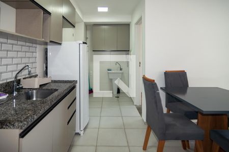 Sala / Cozinha de apartamento para alugar com 2 quartos, 38m² em Bela Vista, São Paulo