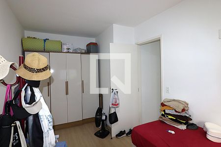 Quarto 1 de apartamento à venda com 2 quartos, 48m² em Passo das Pedras, Porto Alegre
